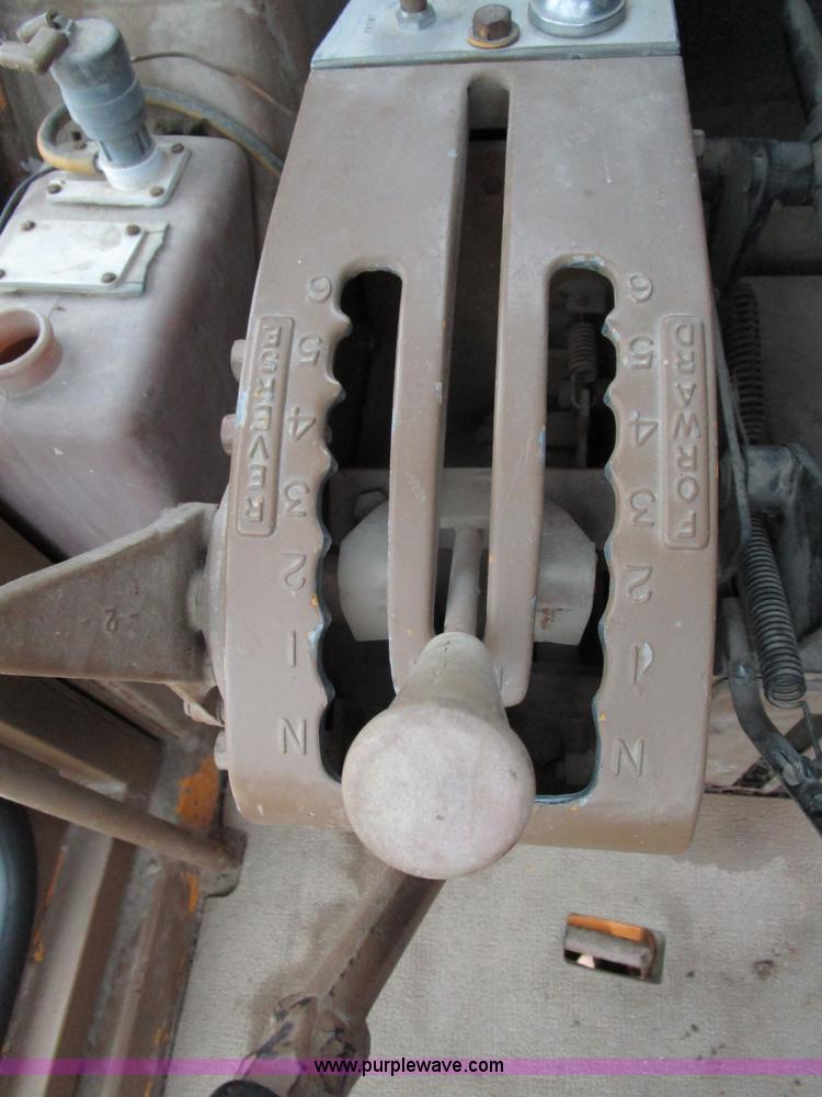 image for item D2389 1976 Caterpillar 140G motor grader