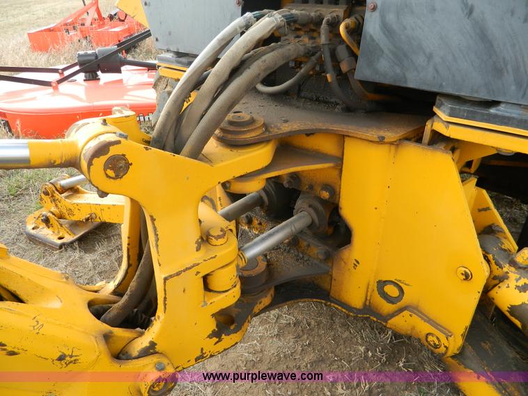 image for item D6116 1986 John Deere 210C backhoe