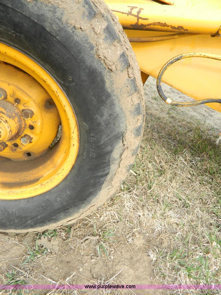 image for item D6116 1986 John Deere 210C backhoe