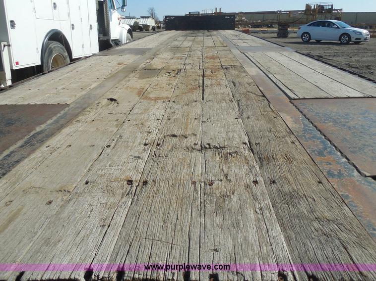 image for item E6313 1996 Doonan drop deck trailer