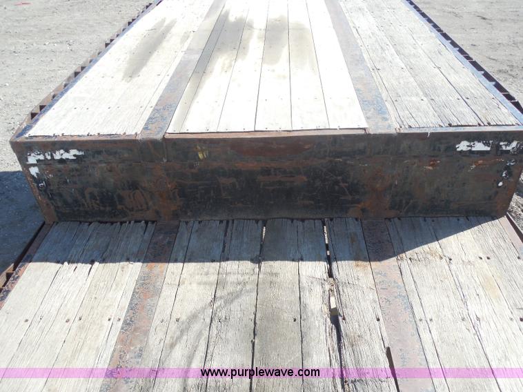 image for item E6313 1996 Doonan drop deck trailer