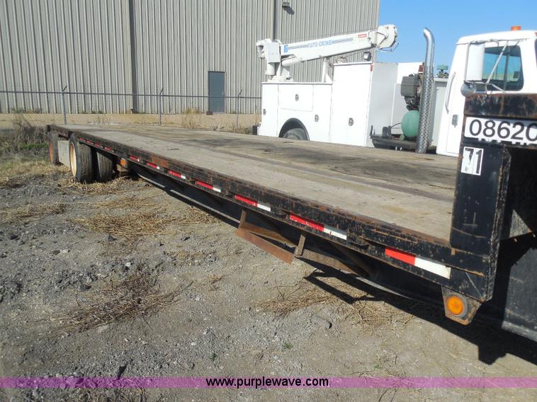 image for item E6313 1996 Doonan drop deck trailer
