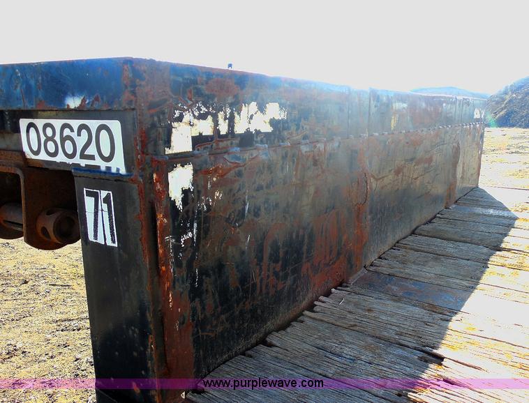 image for item E6313 1996 Doonan drop deck trailer