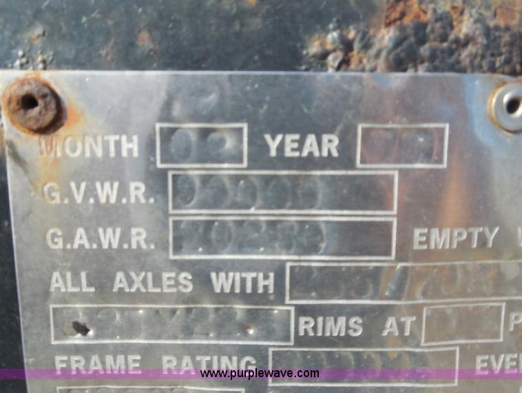 image for item E6313 1996 Doonan drop deck trailer