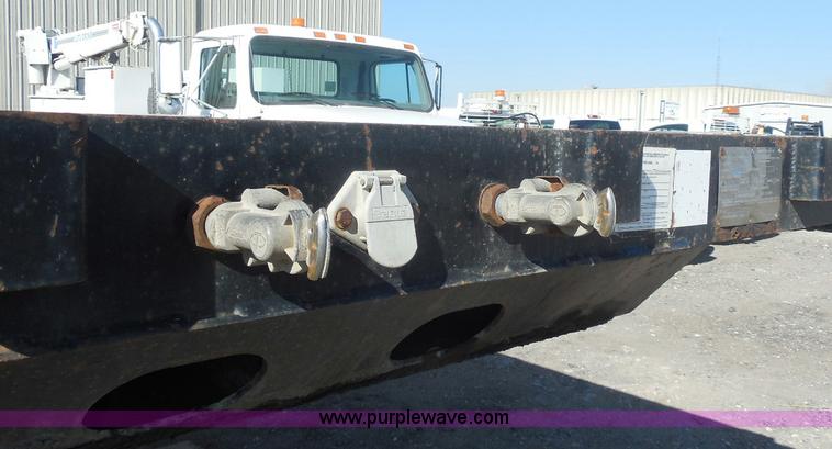 image for item E6313 1996 Doonan drop deck trailer