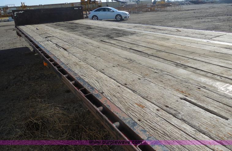 image for item E6313 1996 Doonan drop deck trailer