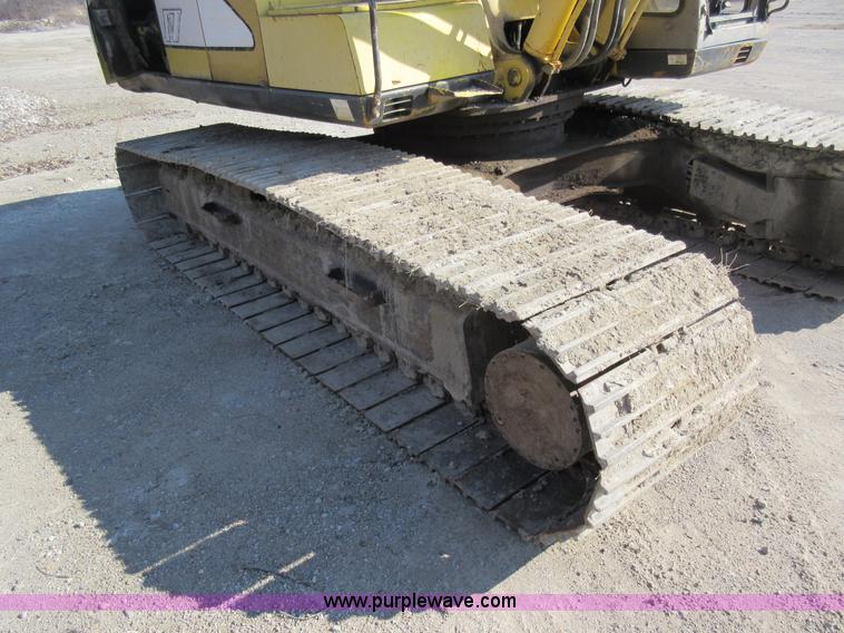 image for item F8374 Kobelco SK200 LC excavator