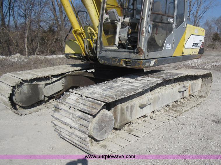 image for item F8374 Kobelco SK200 LC excavator