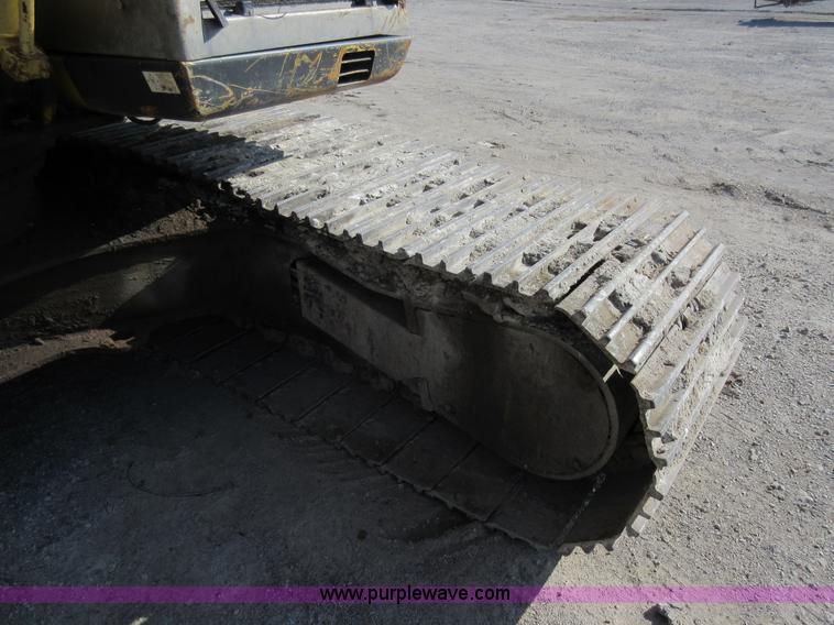 image for item F8374 Kobelco SK200 LC excavator