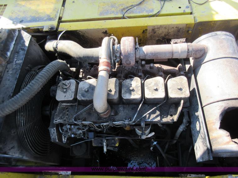 image for item F8374 Kobelco SK200 LC excavator