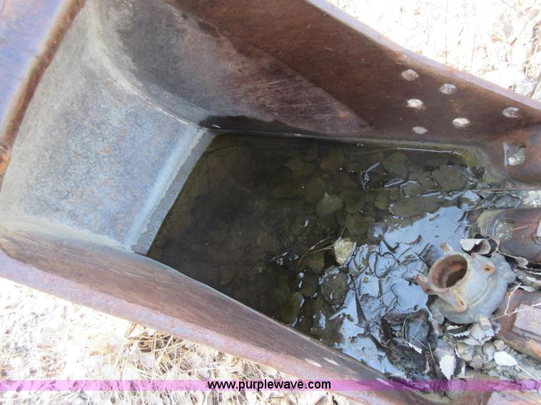 image for item F8374 Kobelco SK200 LC excavator