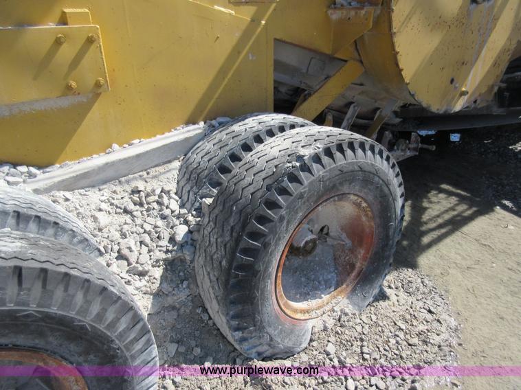 image for item F8379 Pioneer crushing plant