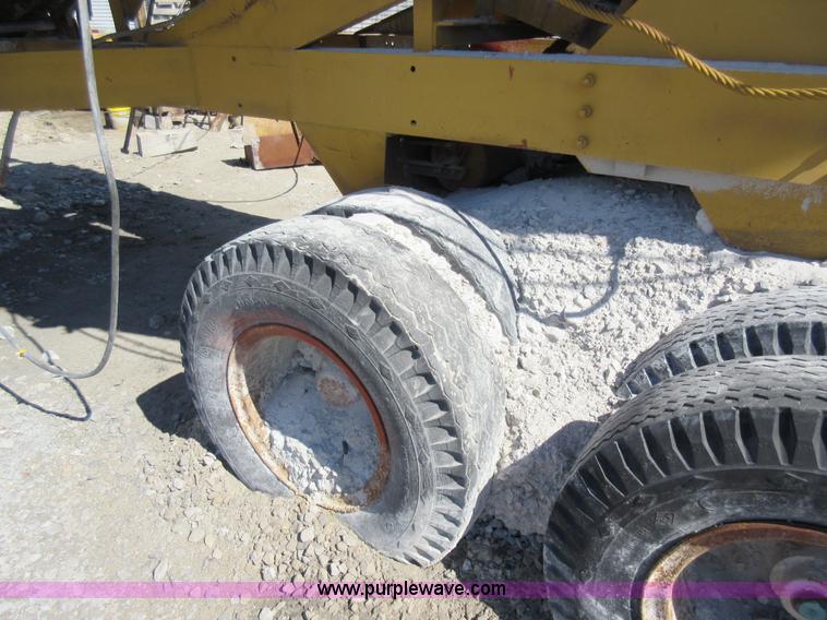 image for item F8379 Pioneer crushing plant