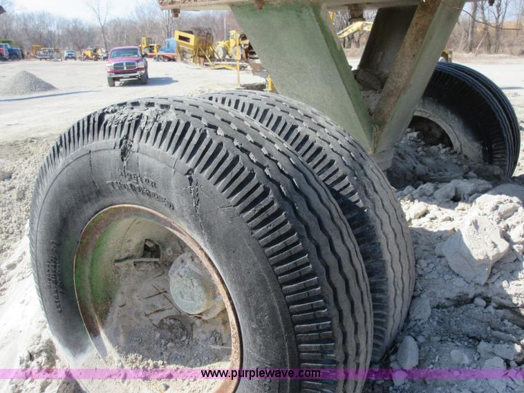 image for item F8382 Lipman Engineering 2436 jaw crusher