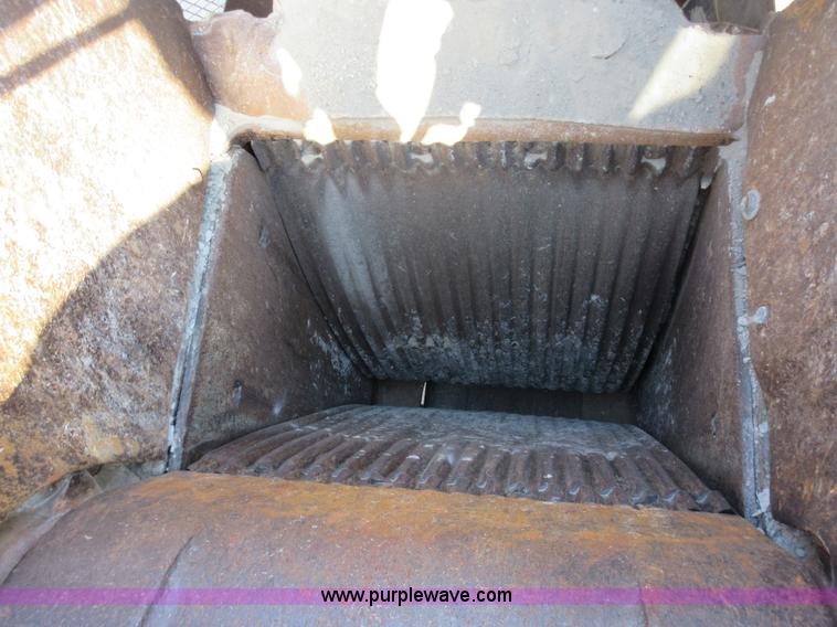 image for item F8382 Lipman Engineering 2436 jaw crusher