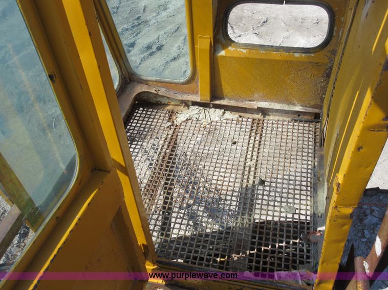 image for item F8382 Lipman Engineering 2436 jaw crusher