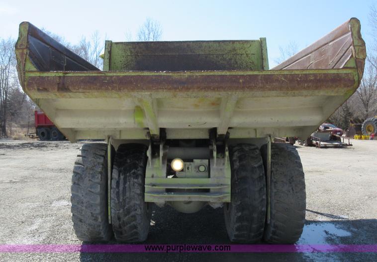 image for item F8383 Euclid R25 haul truck