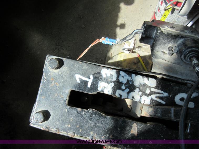 image for item F8383 Euclid R25 haul truck