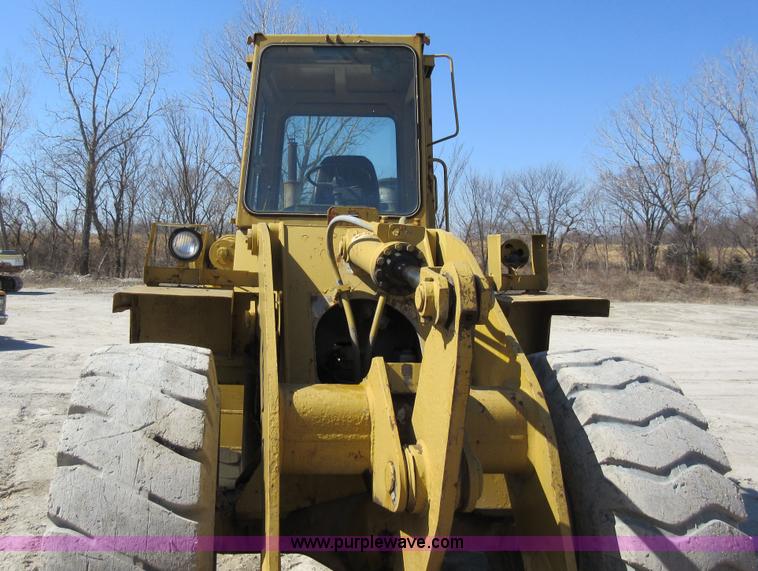 image for item F8385 Trojan 1900 wheel loader