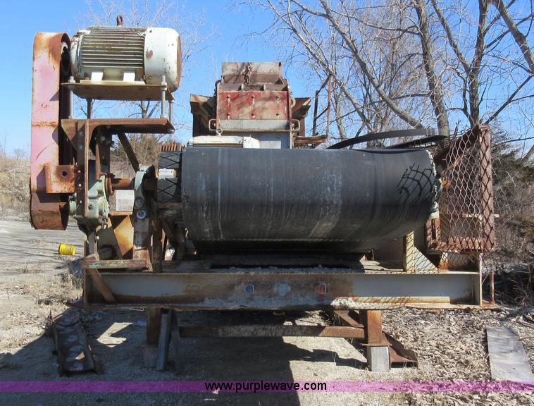image for item F8388 Pioneer 3850 impact crusher