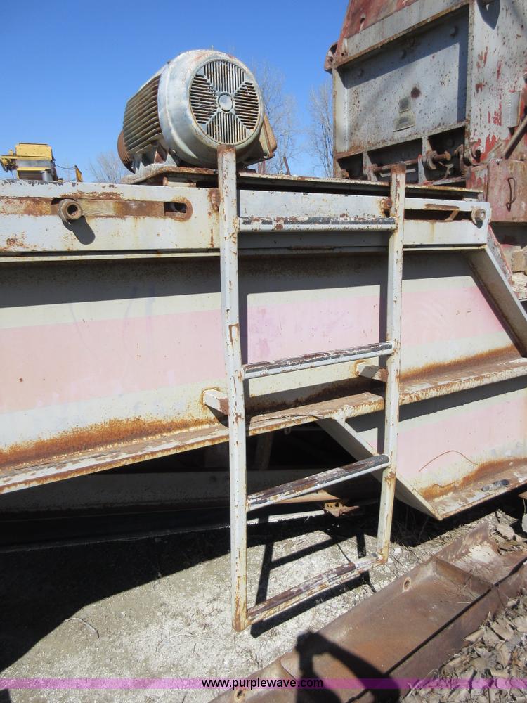 image for item F8388 Pioneer 3850 impact crusher