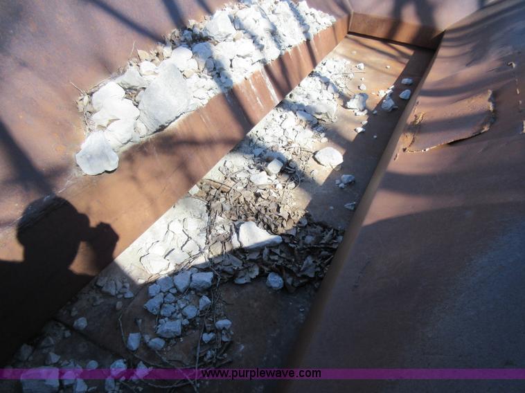 image for item F8388 Pioneer 3850 impact crusher