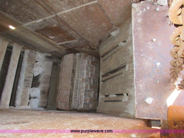 image for item F8388 Pioneer 3850 impact crusher