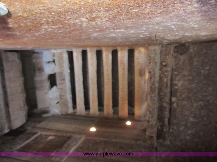 image for item F8388 Pioneer 3850 impact crusher