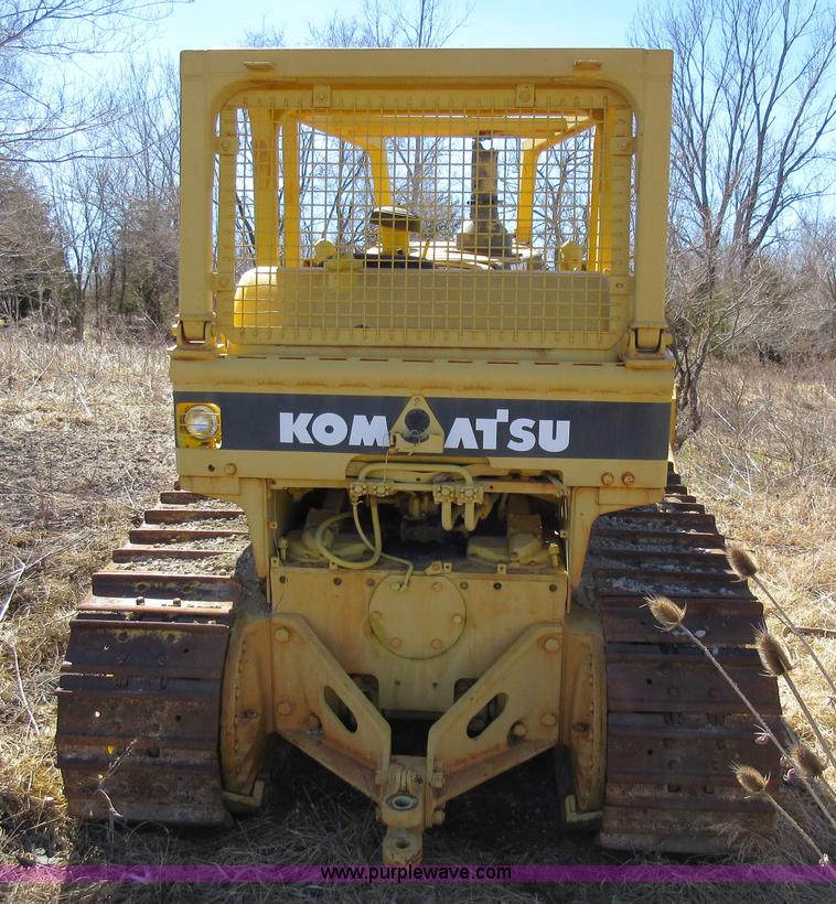 image for item F8403 1978 Komatsu D85A Series 12 dozer