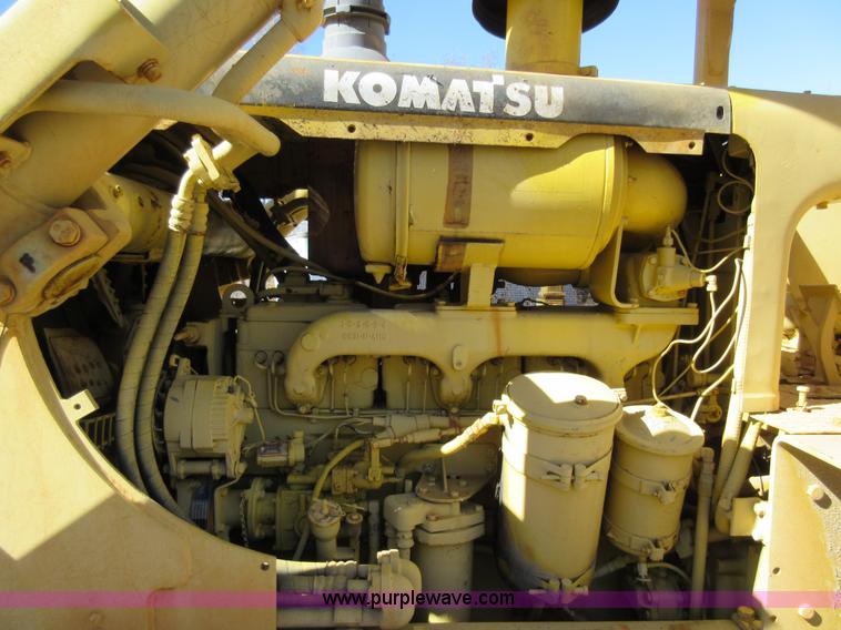 image for item F8403 1978 Komatsu D85A Series 12 dozer
