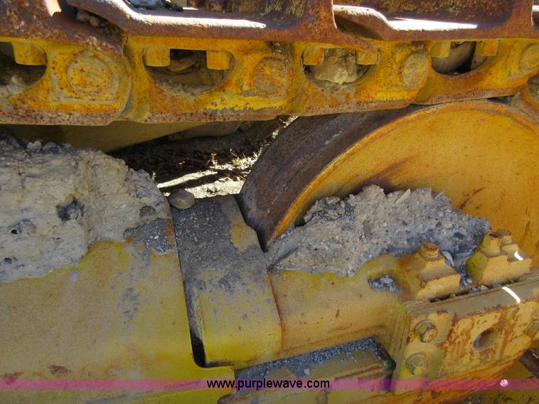 image for item F8403 1978 Komatsu D85A Series 12 dozer