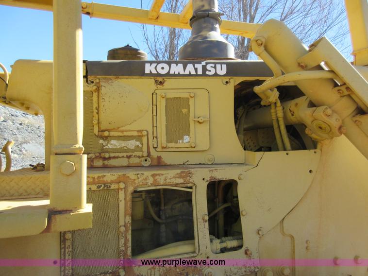 image for item F8403 1978 Komatsu D85A Series 12 dozer