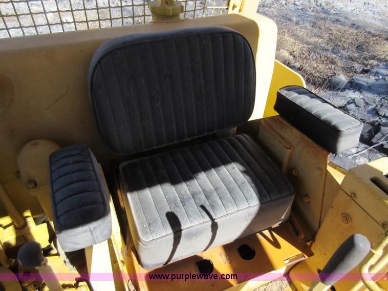 image for item F8403 1978 Komatsu D85A Series 12 dozer