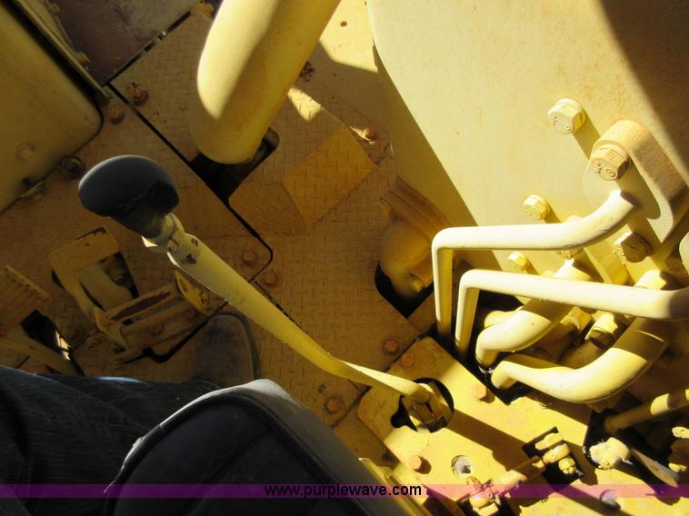 image for item F8403 1978 Komatsu D85A Series 12 dozer