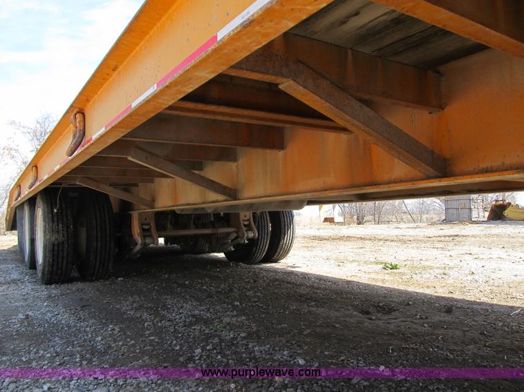 image for item G2000 2005 Bett Leitchfield equipment trailer