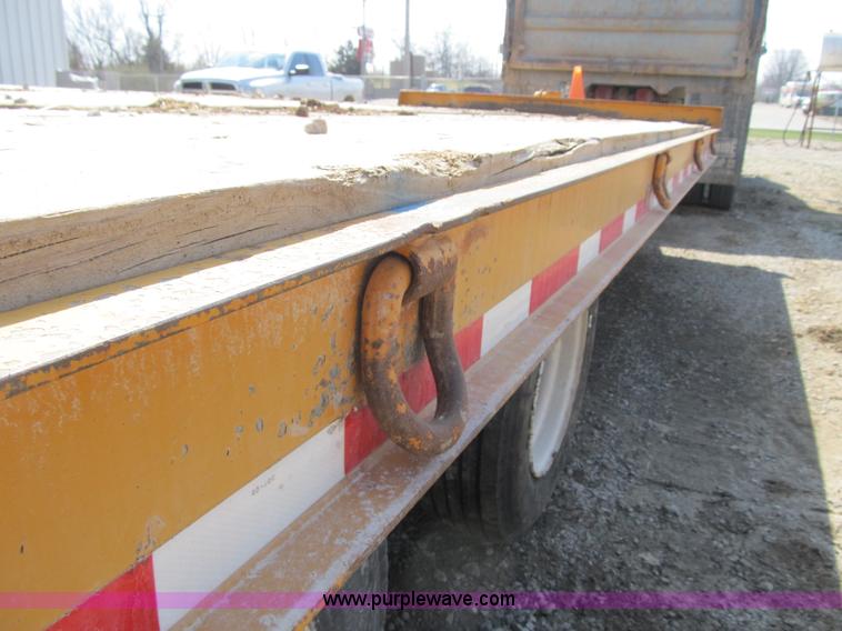 image for item G2000 2005 Bett Leitchfield equipment trailer