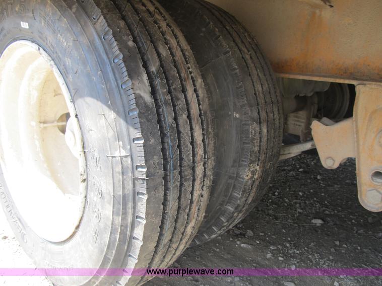 image for item G2000 2005 Bett Leitchfield equipment trailer