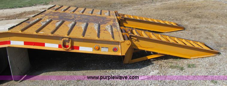 image for item G2000 2005 Bett Leitchfield equipment trailer