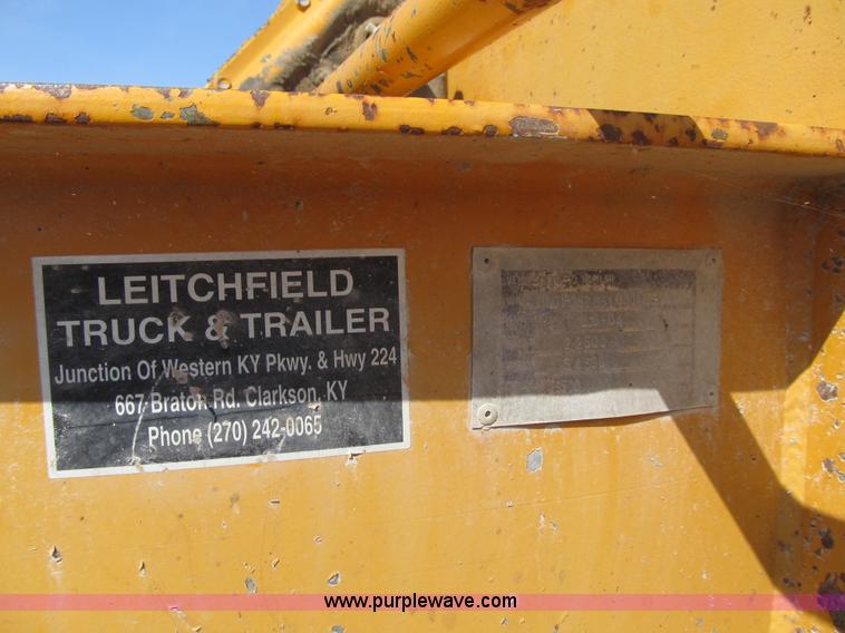 image for item G2000 2005 Bett Leitchfield equipment trailer