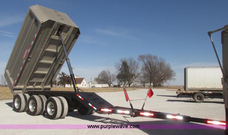image for item G9755 2009 Cornhusker 800 pup dump trailer