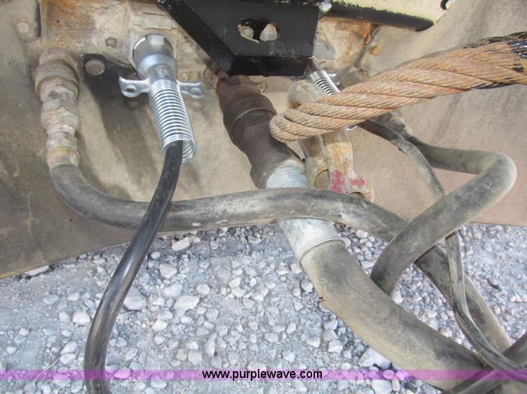 image for item G9755 2009 Cornhusker 800 pup dump trailer