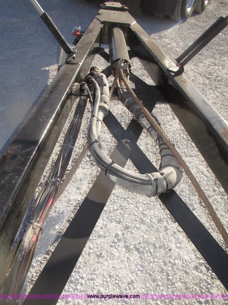 image for item G9755 2009 Cornhusker 800 pup dump trailer