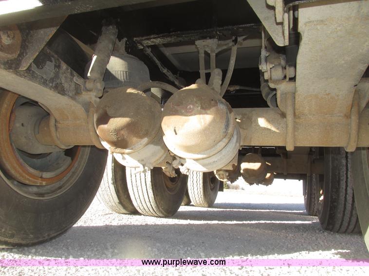 image for item G9755 2009 Cornhusker 800 pup dump trailer