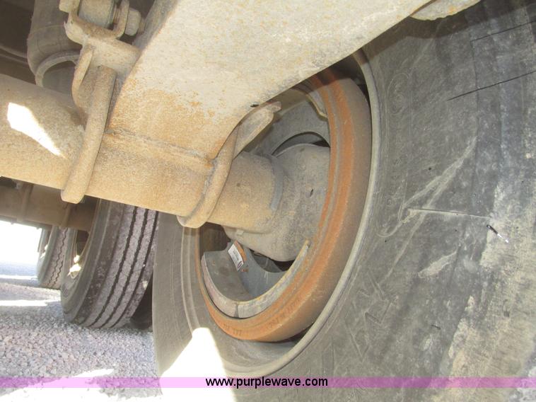 image for item G9755 2009 Cornhusker 800 pup dump trailer