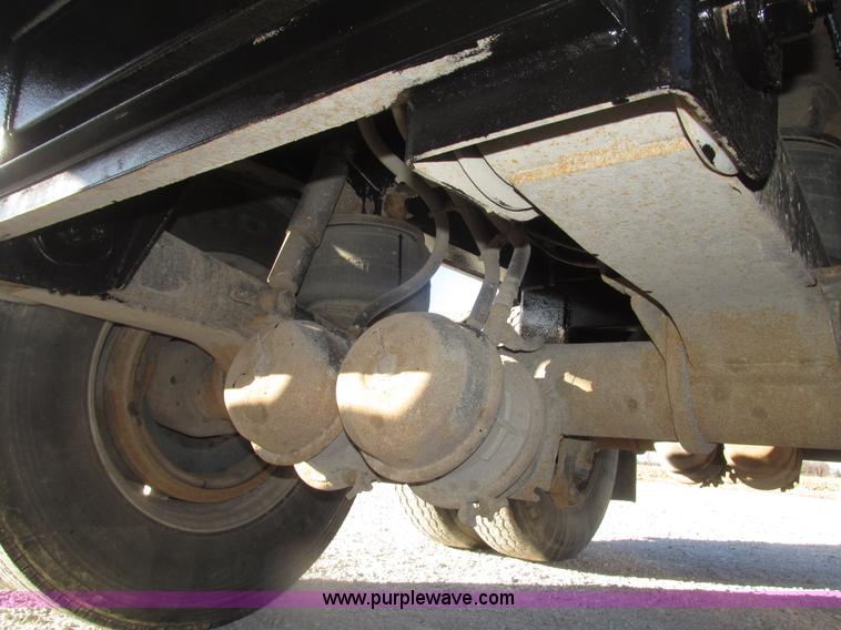 image for item G9755 2009 Cornhusker 800 pup dump trailer