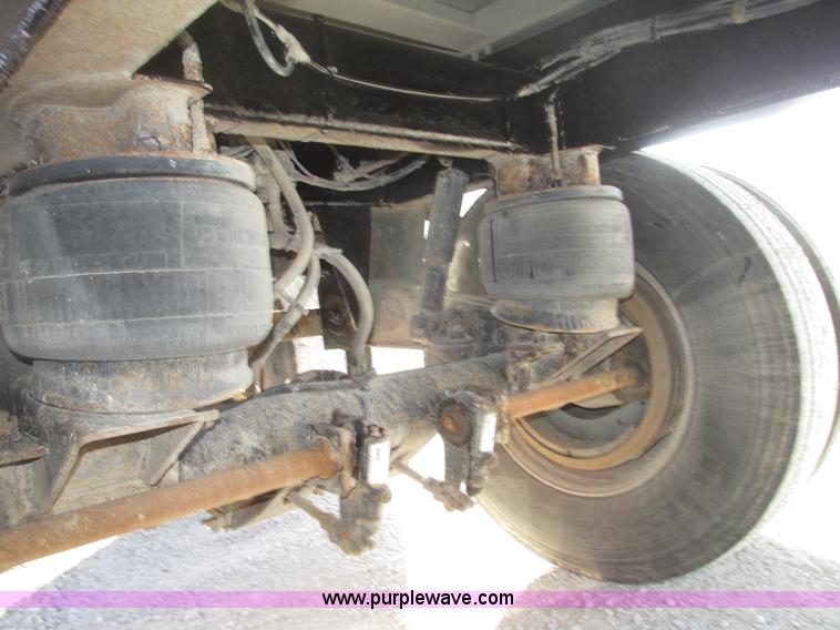 image for item G9755 2009 Cornhusker 800 pup dump trailer