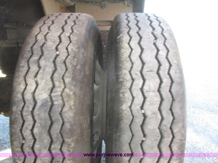 image for item G9755 2009 Cornhusker 800 pup dump trailer