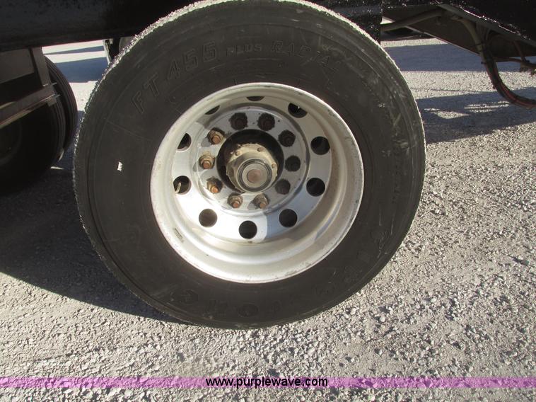 image for item G9755 2009 Cornhusker 800 pup dump trailer