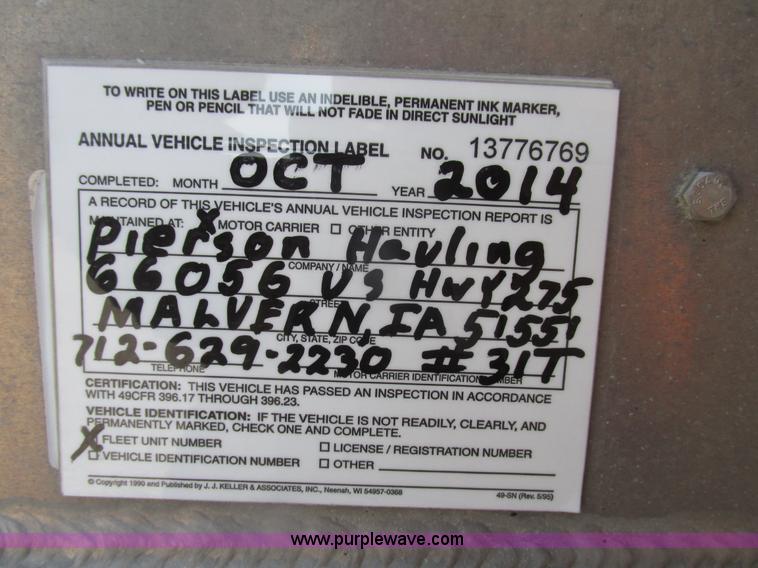 image for item G9755 2009 Cornhusker 800 pup dump trailer