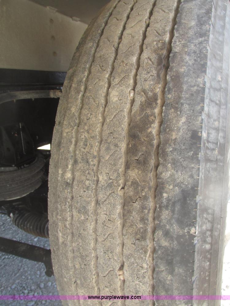 image for item G9756 2004 Peterbilt 379 dump truck